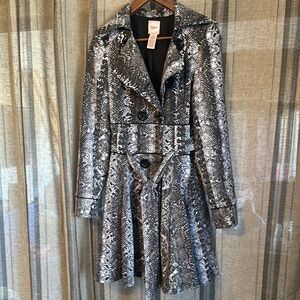 Candies coat size Med. Fit and flare belted design